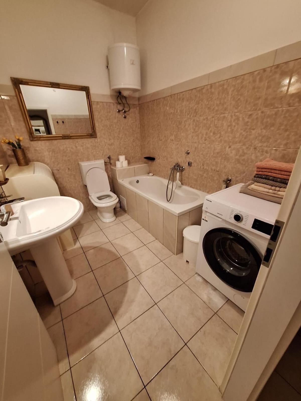 20 Meters From The Beach Jesenice  Exterior foto